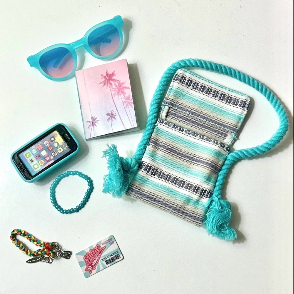 Joss’s accessories